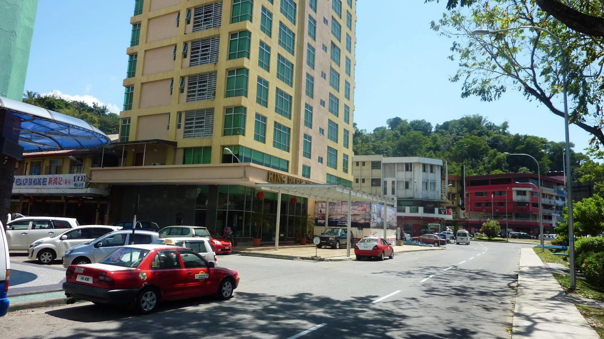 7 Hung Hung Inn Kota Kinabalu Buitenkant foto