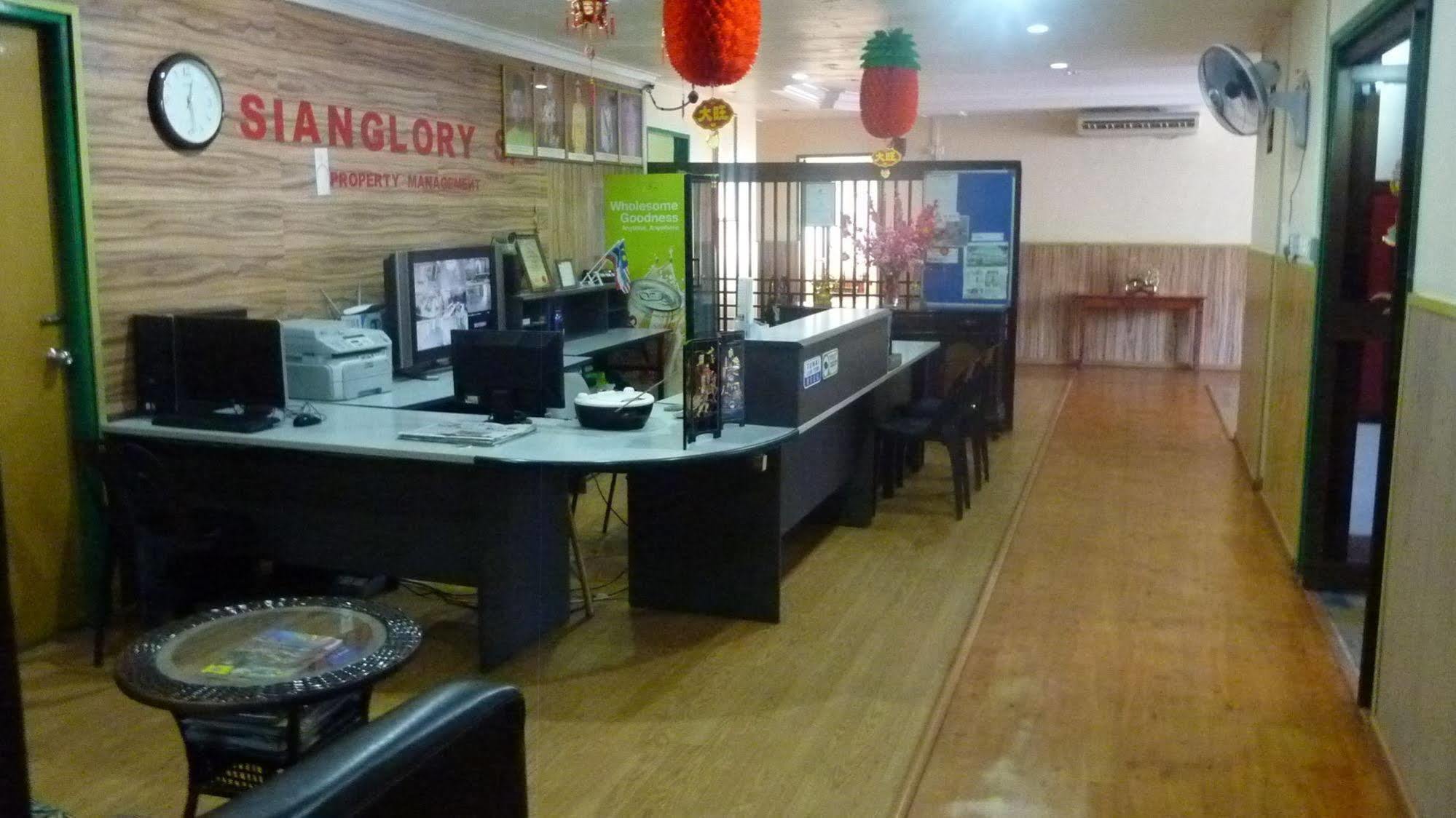 7 Hung Hung Inn Kota Kinabalu Buitenkant foto